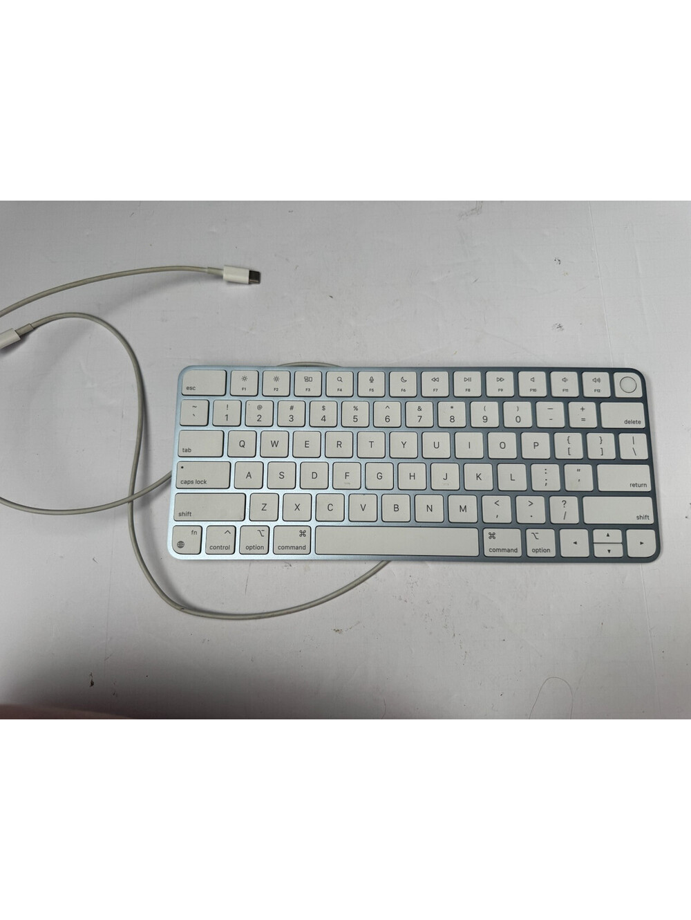 Apple Magic Keyboard Touch ID A2449 Wireless Bluetooth Blue Used with Charger
